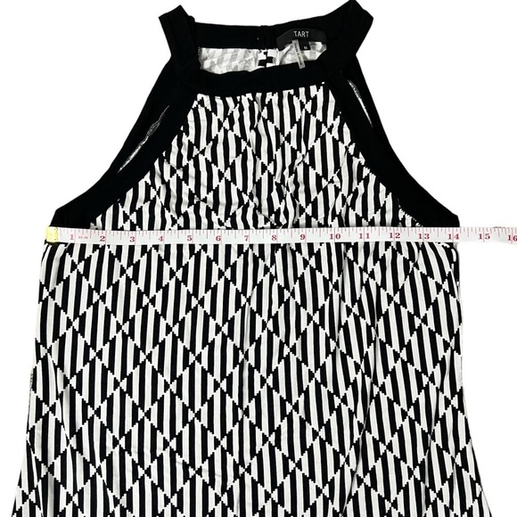 Tart Black & White Geometric Print Sleeveless Dress - Size Medium - Picture 10 of 14